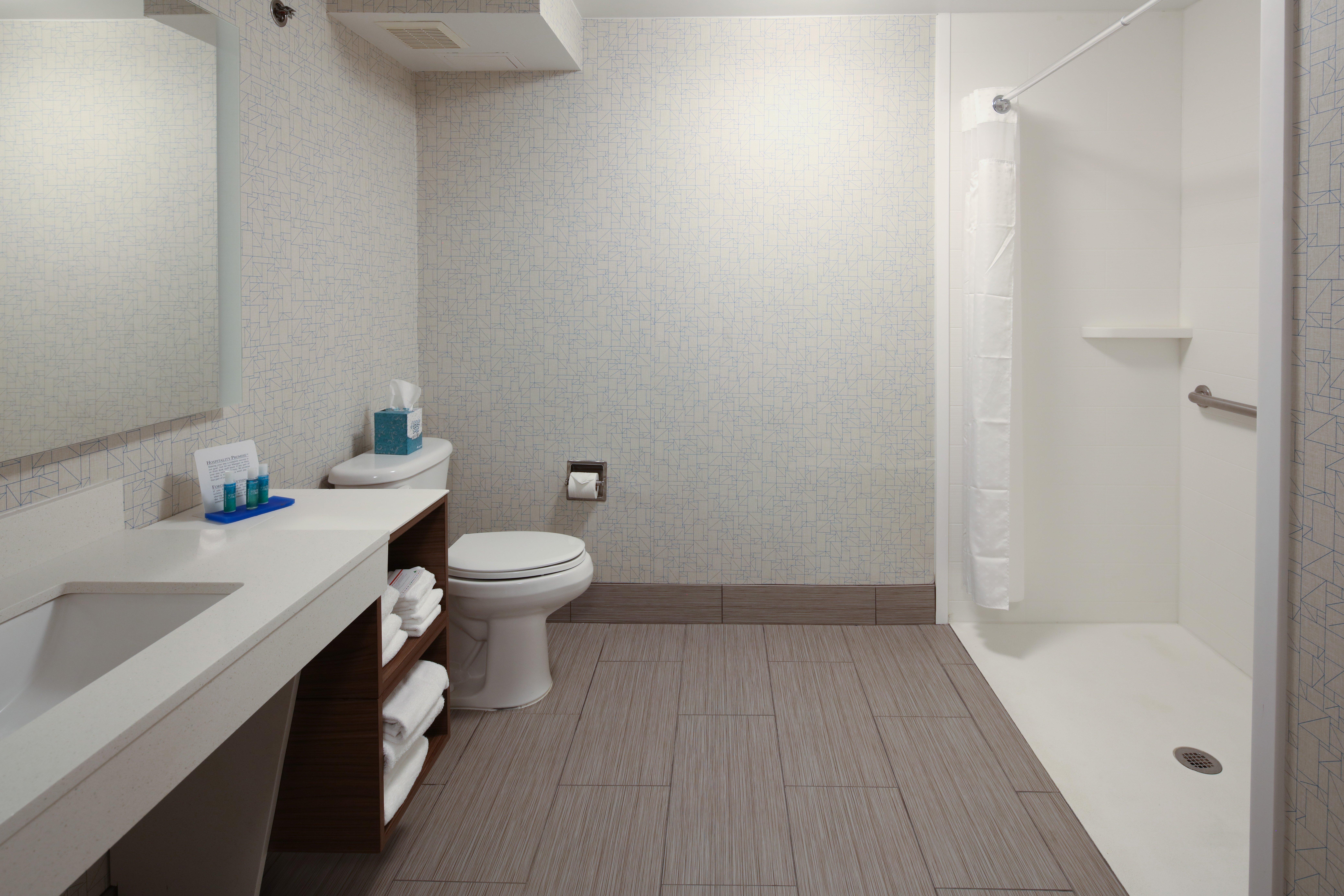 Holiday Inn Express Hotel And Suites Cincinnati Se Newport ベルビュー エクステリア 写真